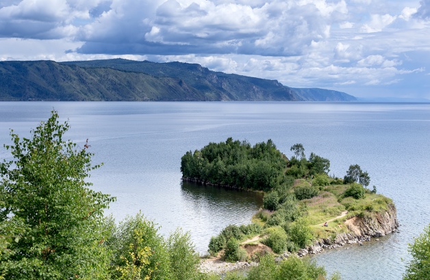 озеро Байкал, шаманский мыс,Слюдянка